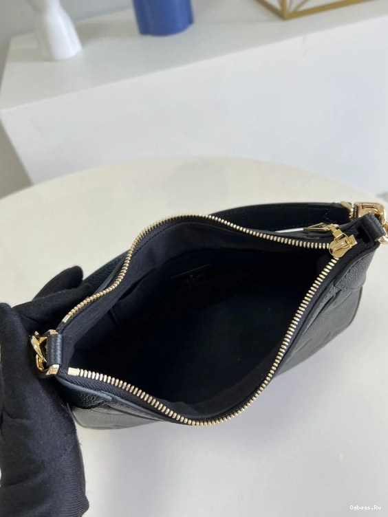 VUITTON BAGATELLE LOUIS 0406